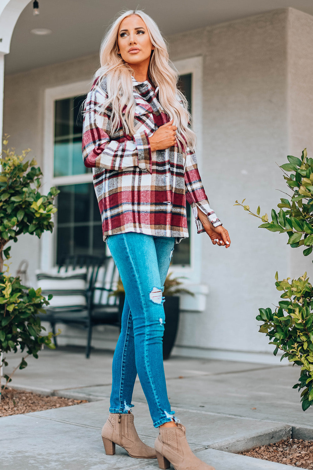 Navy Blue Plus Size Plaid Flap Pocket Shacket