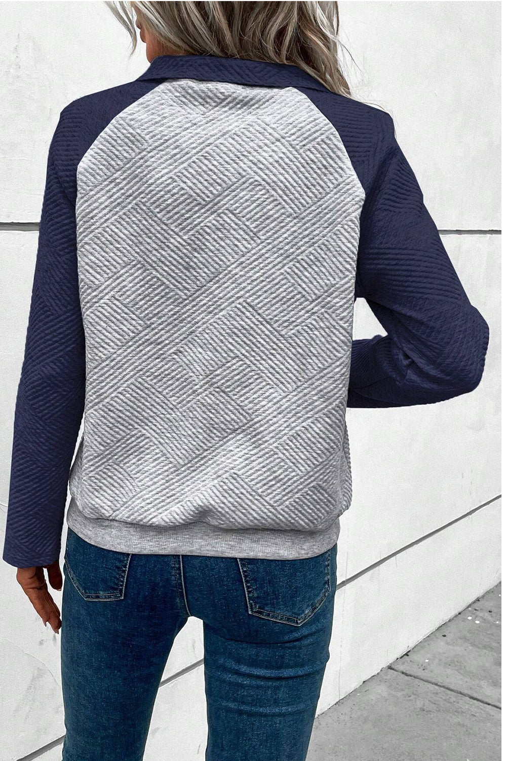 Light Grey Textured Knit Buttoned Kangaroo Pocket Sweatshirt
