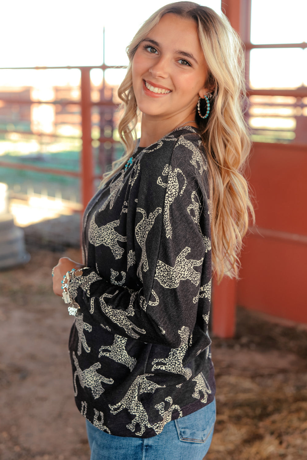 Red Sequined Christmas Favor Sleeve Casual Pullover