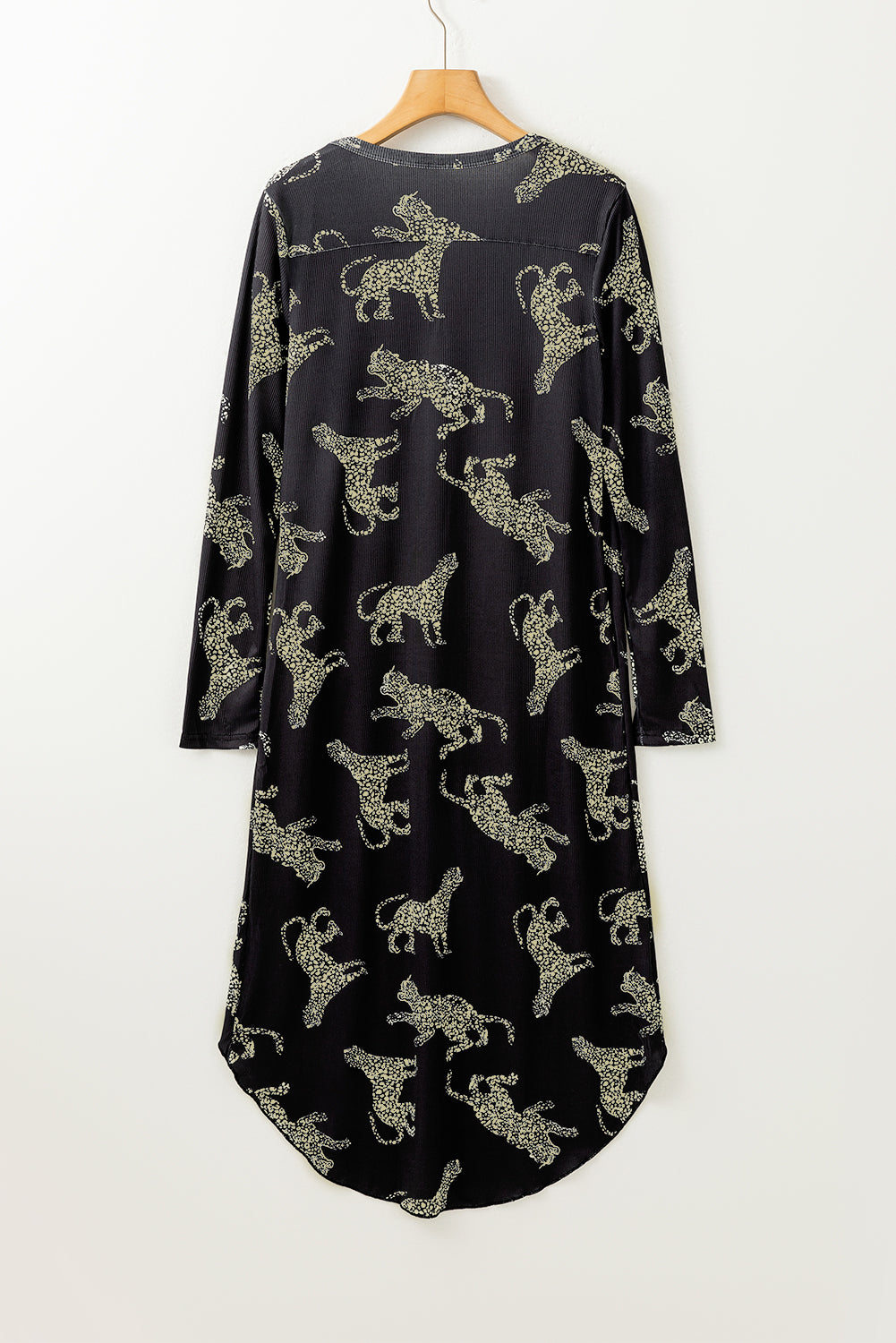 Lively Tiger Print Casual Sweatshirt