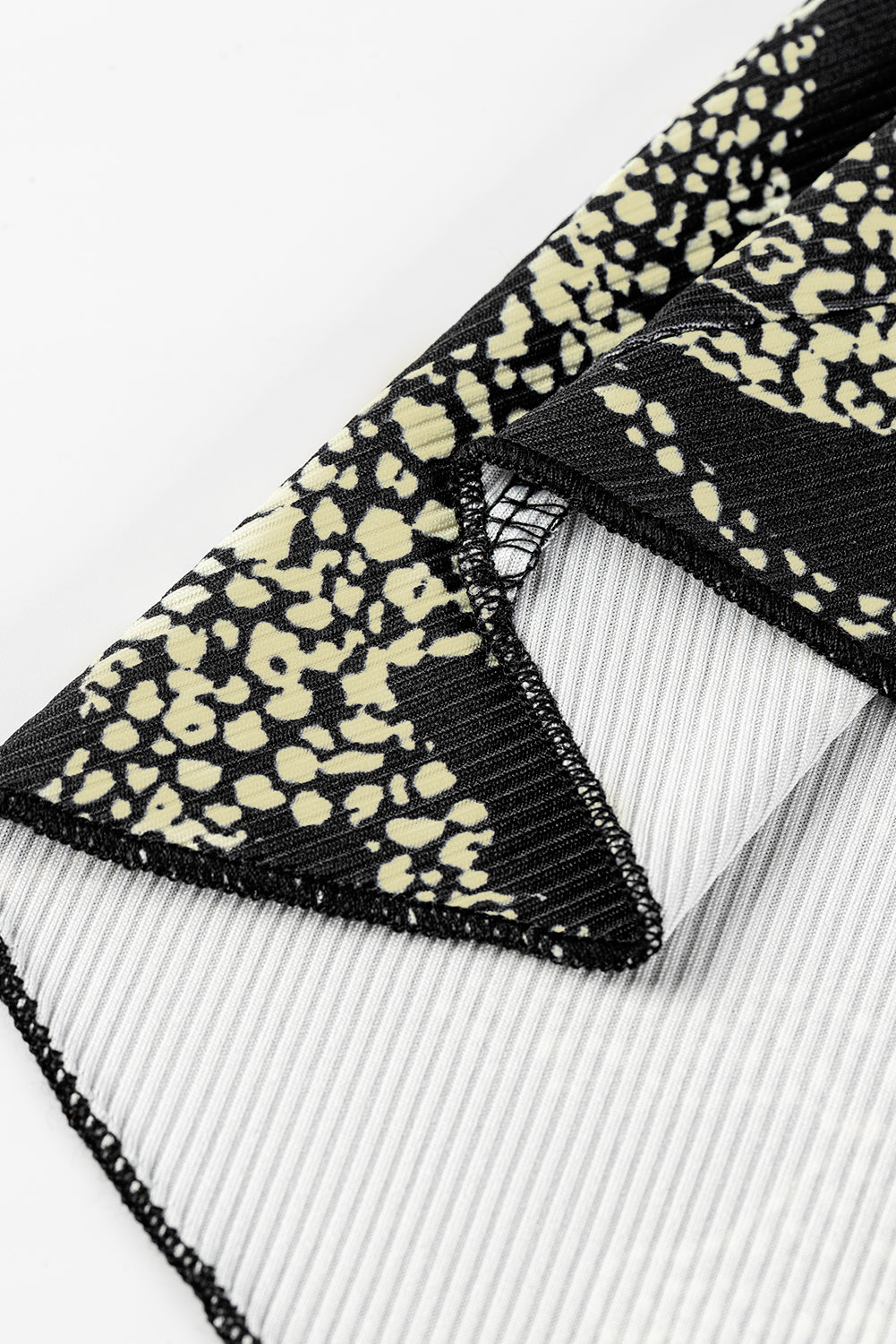 Lively Tiger Print Casual Sweatshirt