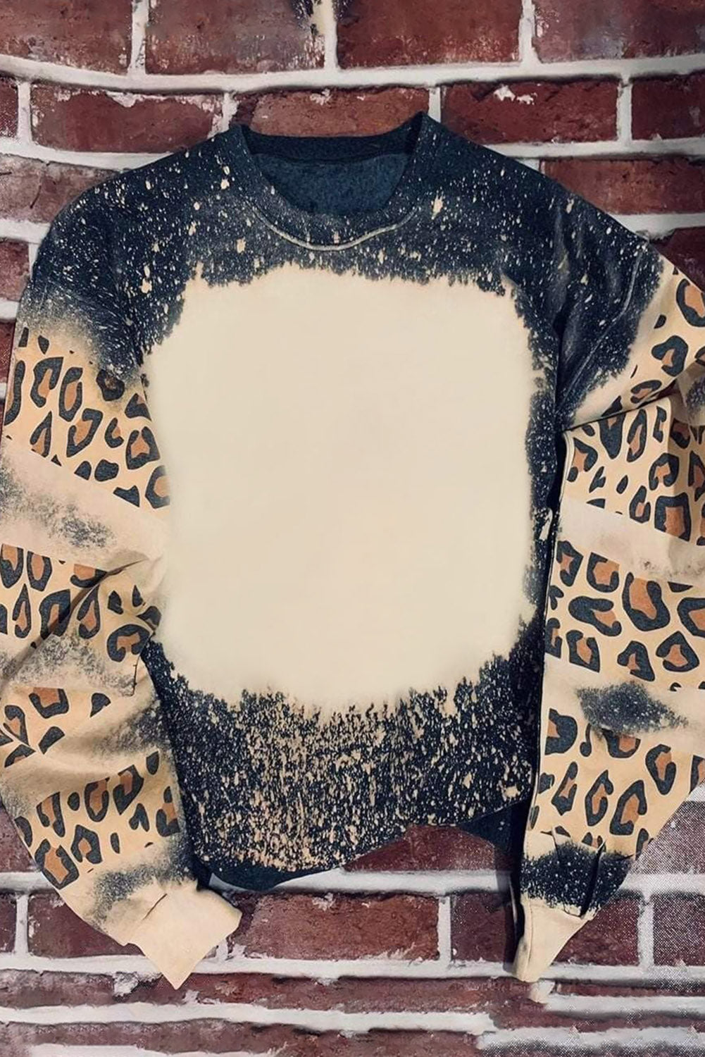 Black Believe Santa Claus Bleach Print Graphic Sweatshirt